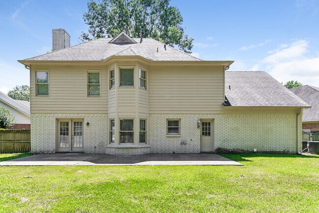 Building Photo - 1077 Cotton Row Cove