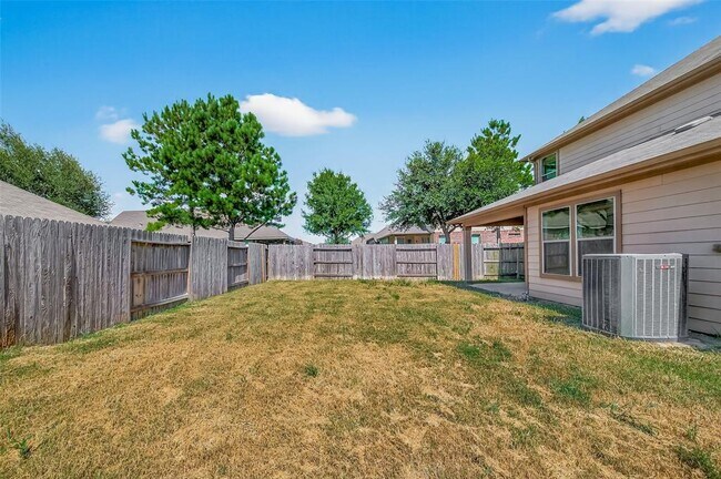Building Photo - 16506 Lanesborough Dr