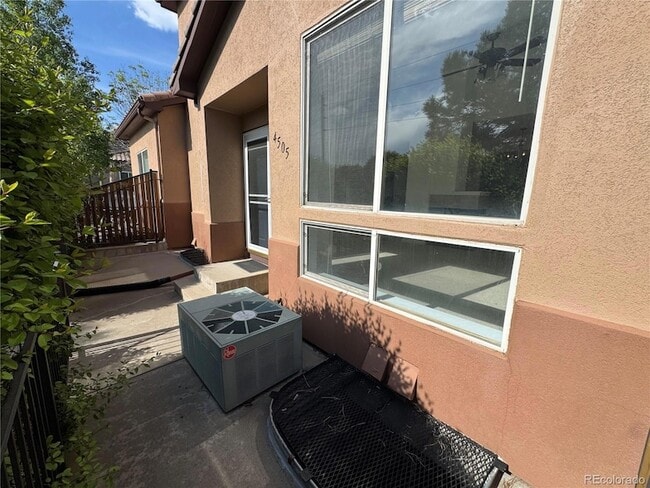 Building Photo - 4505 S Auckland Ct