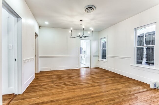 Building Photo - 4601 Pershing Ave