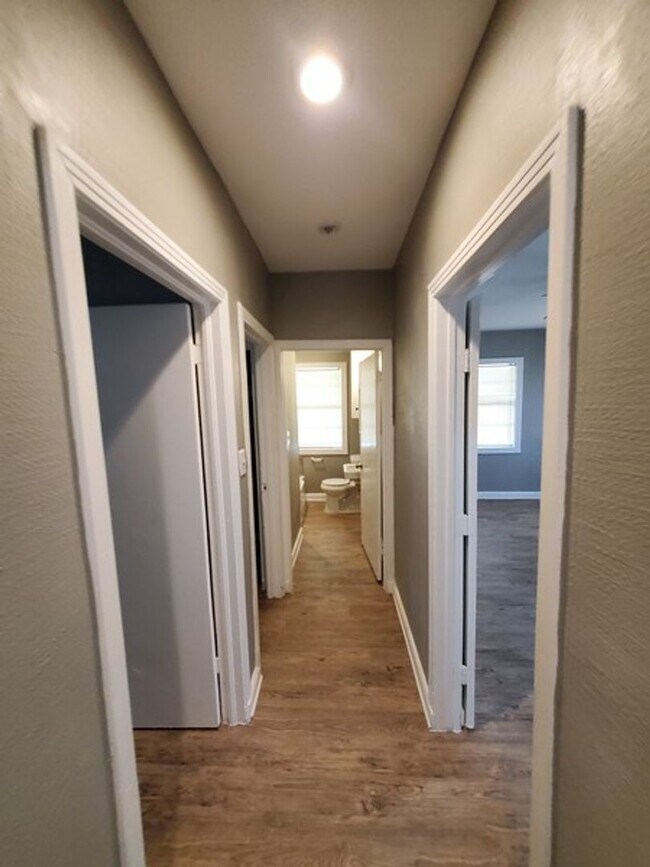 Building Photo - Schertz 3 bedroom 2 bath