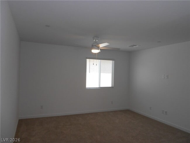 Building Photo - 324 Lupton Ave