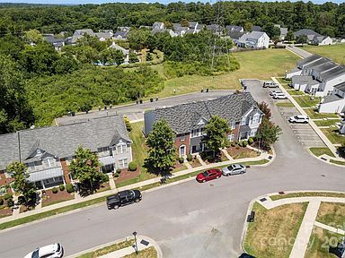 Building Photo - 4235 Coulter Xing