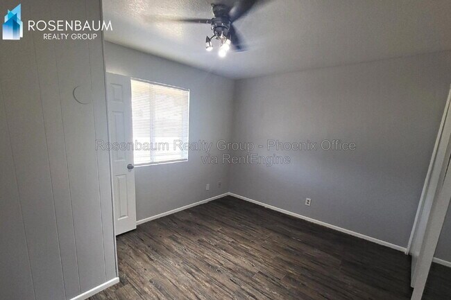 Building Photo - 756 E Granada Ave