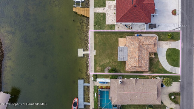 Building Photo - 3476 Gulfview Dr