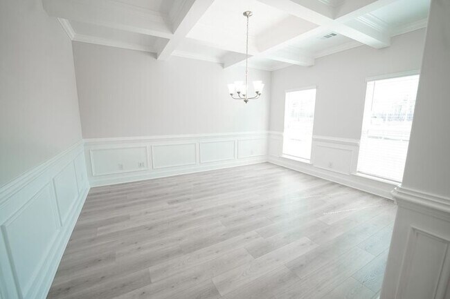 Building Photo - 125 Chilburn Cir