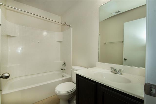 Building Photo - 1407 Swan Ridge Dr