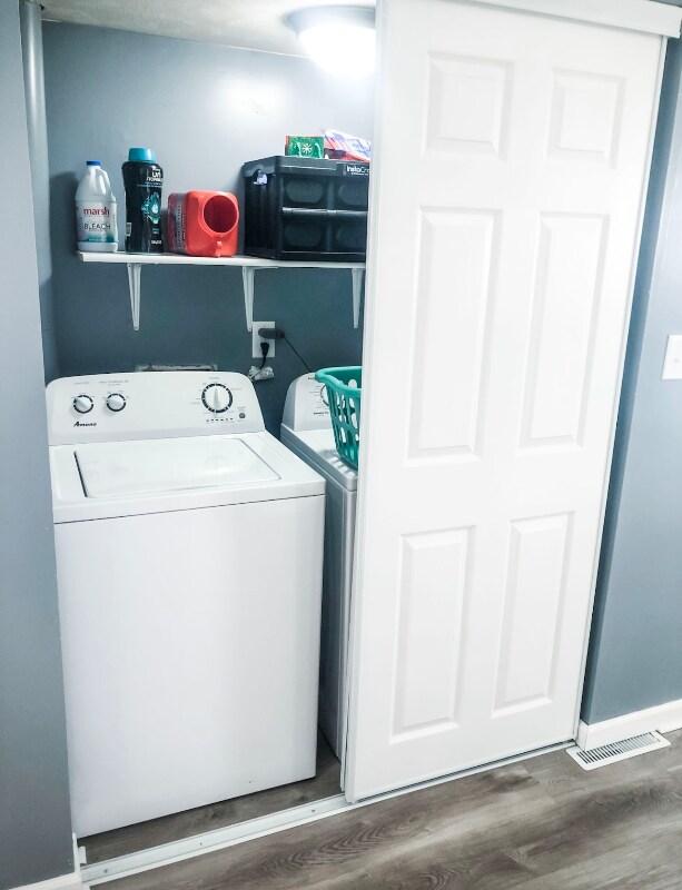 Building Photo - 811 Locust St