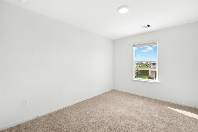 Building Photo - 412 Brody Ln