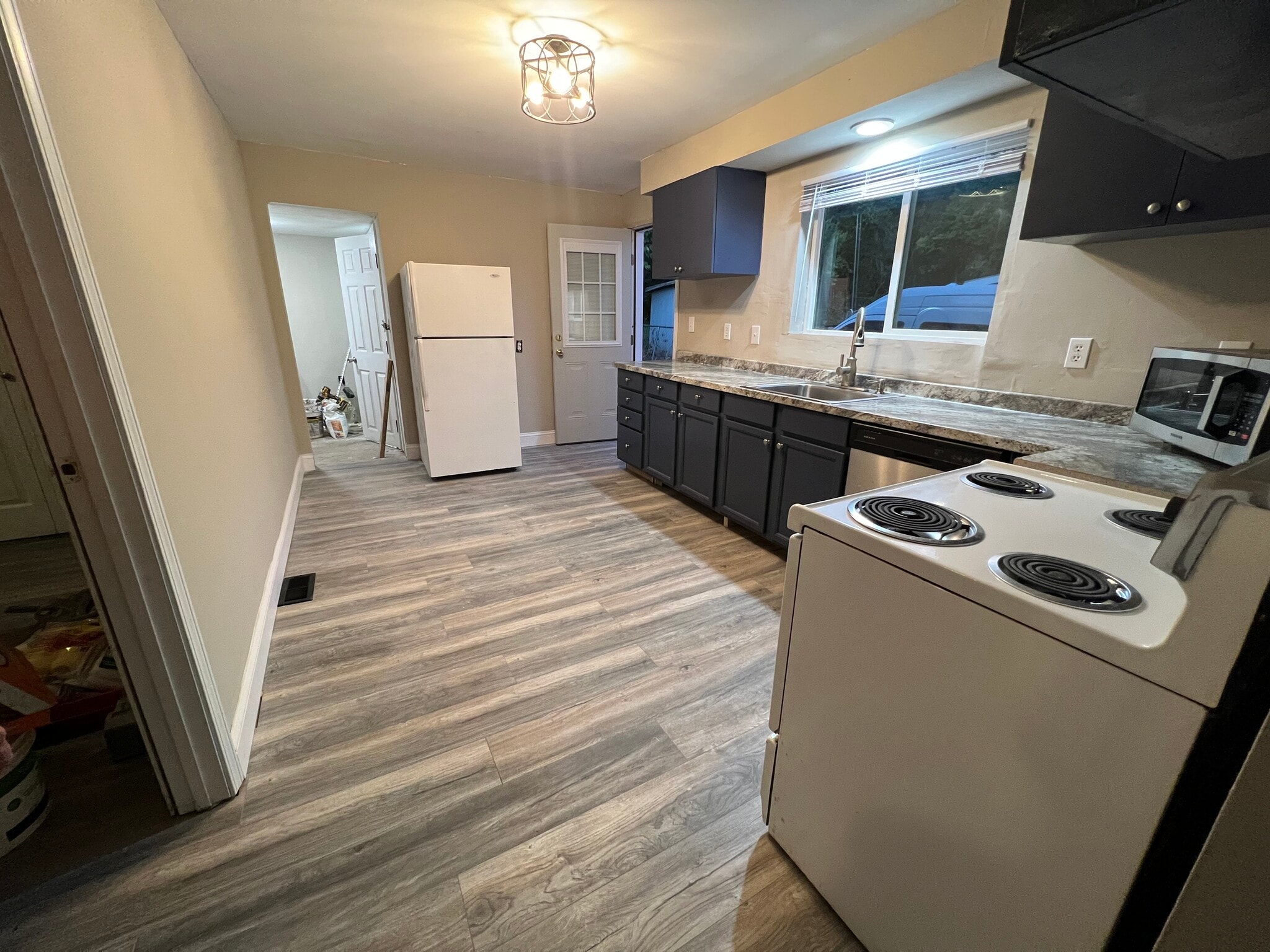Kitchen and Side Entrance - 141 E Walnut St