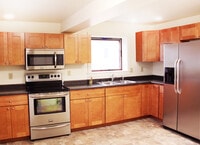 Building Photo - 1056 North Ave