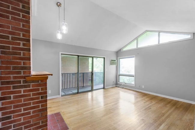 Building Photo - 101 Waldorf Pkwy