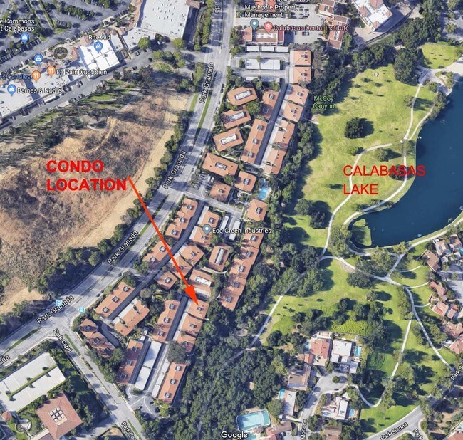 Building Photo - 23653 Park Capri