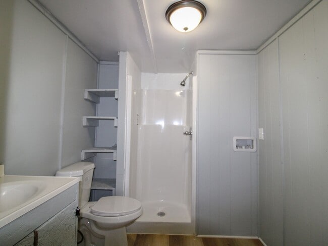 Building Photo - Comfortable Living in a Prime Fayetteville Location!