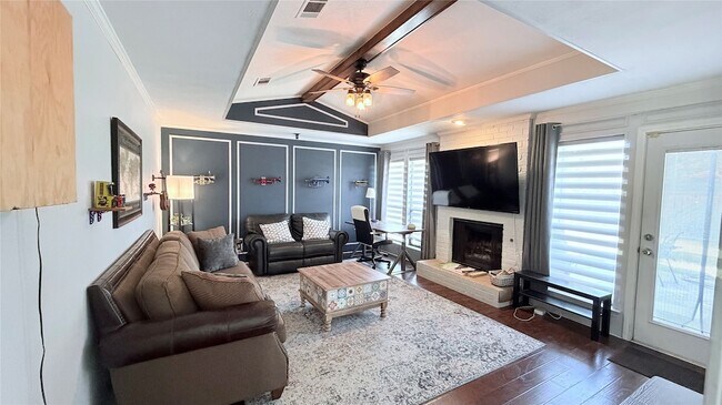 Building Photo - 3120 Osceola Dr