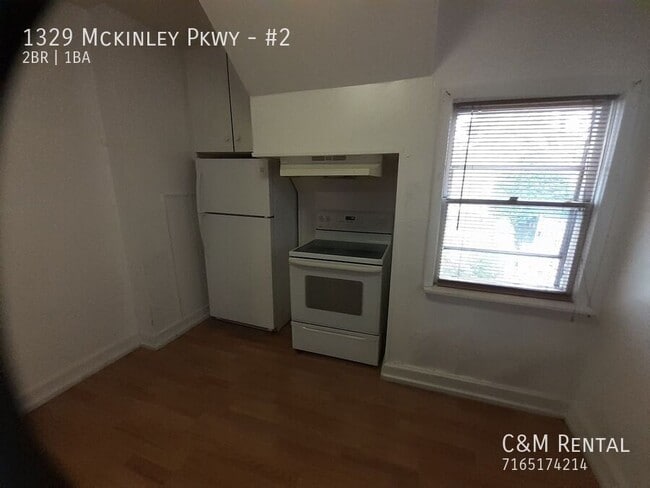 Building Photo - 1329 McKinley Pkwy