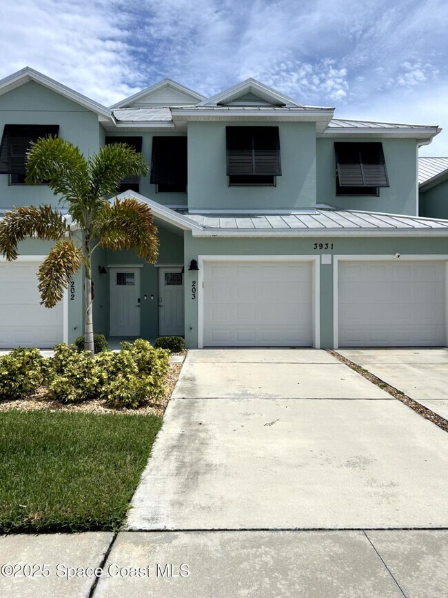 Primary Photo - 3931 Playa Del Sol Dr