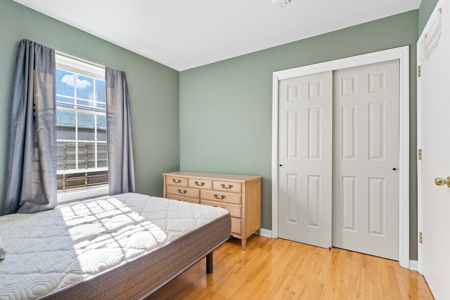 Bedroom 3 - 283 Orange St