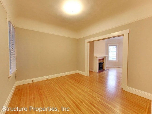 Building Photo - 478 Sanchez St