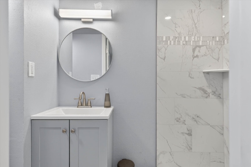 Building Photo - 917 Mack Ave