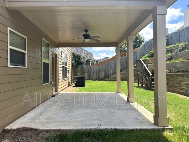 Building Photo - 5065 Rialto Way