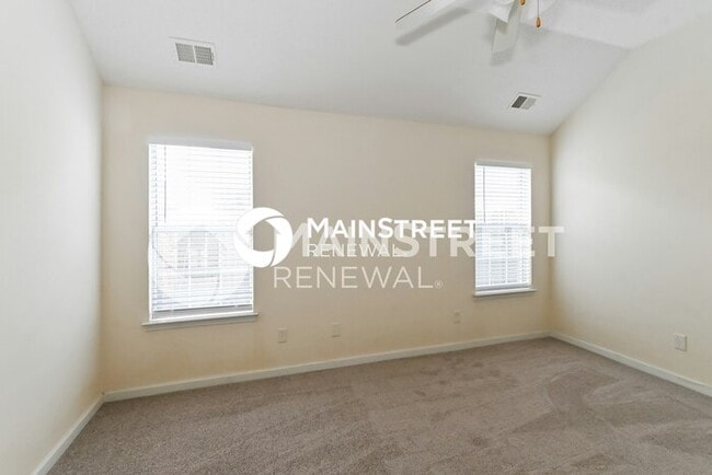 Building Photo - 3 Bedroom Pet-Friendly Home in Olive Branc...