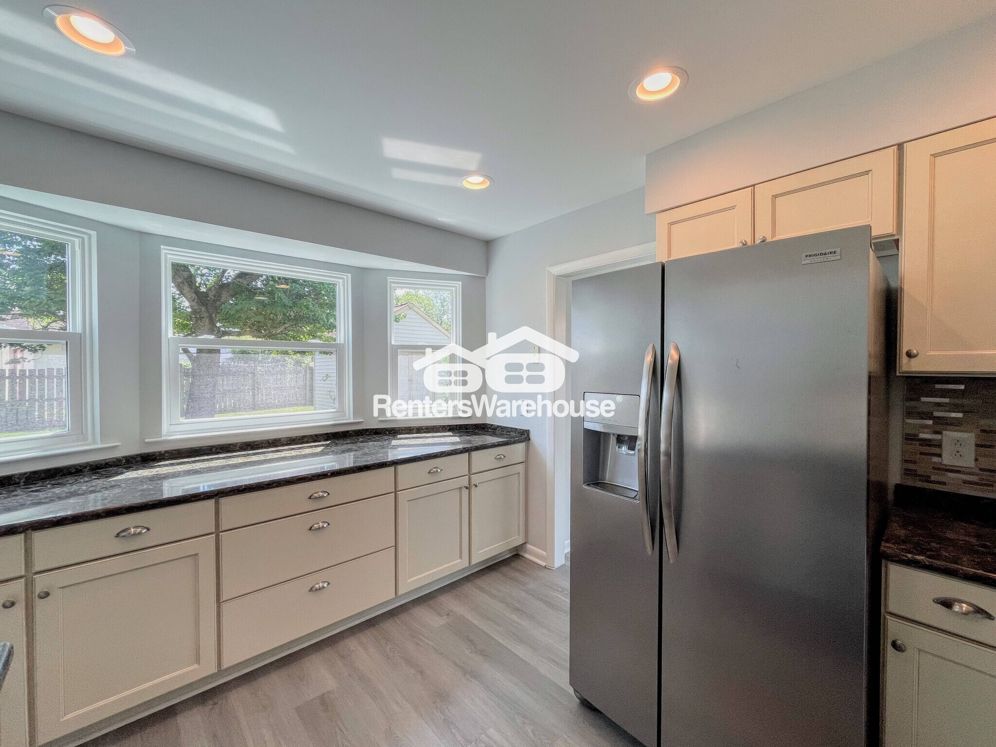 Building Photo - 908 Garden Grove Ct