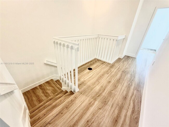 Building Photo - 19113 SW 344th Ter