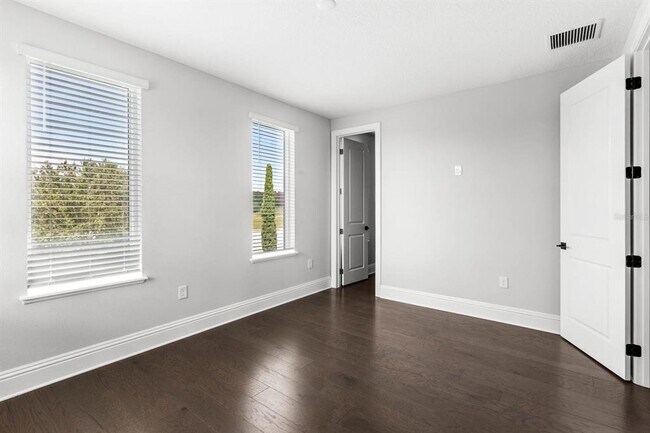 Building Photo - 17418 Pesce Loop