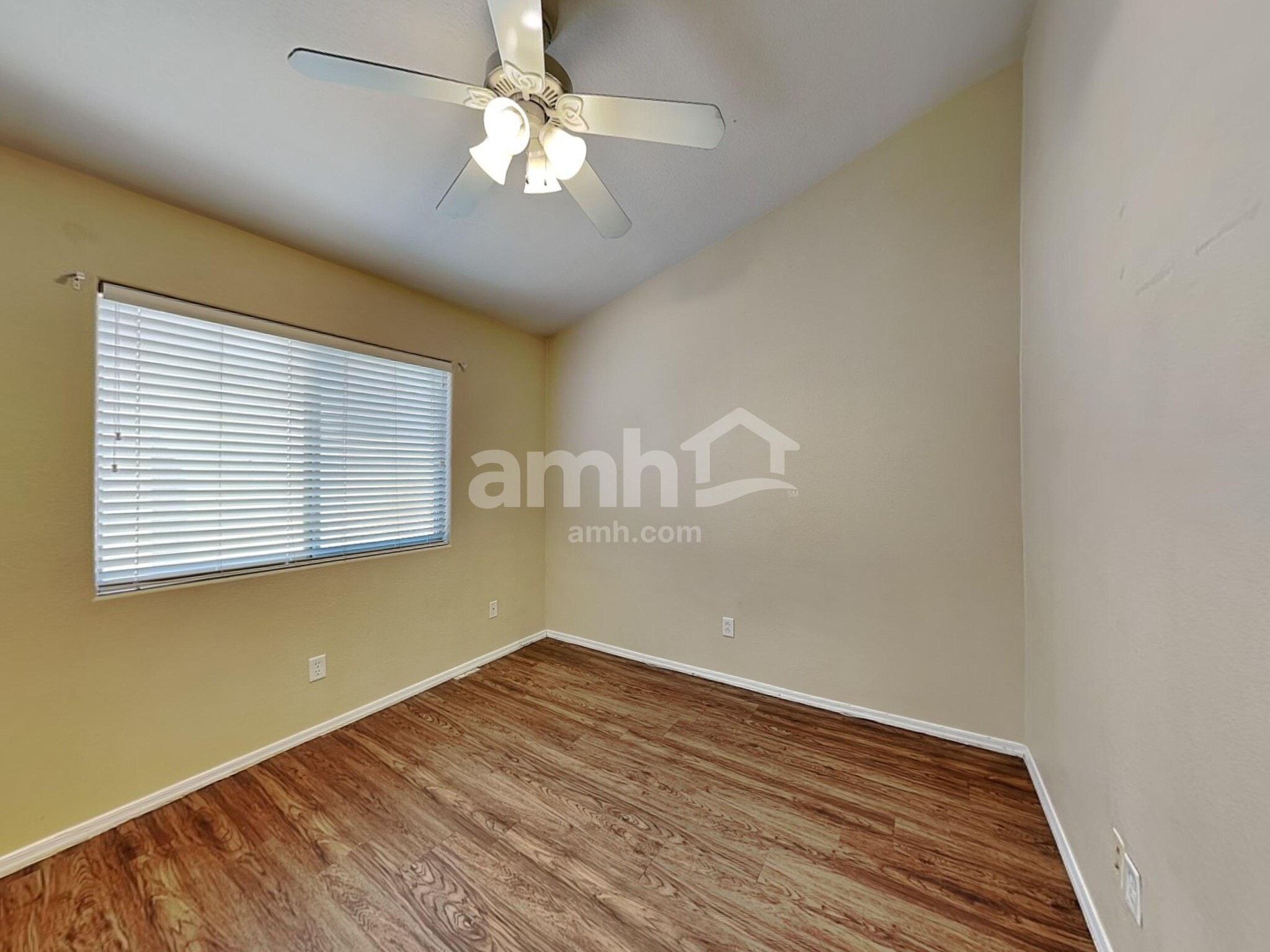 Building Photo - 3861 E Ironhorse Ct