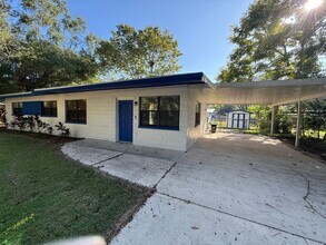 Building Photo - Fantastic NW Location!