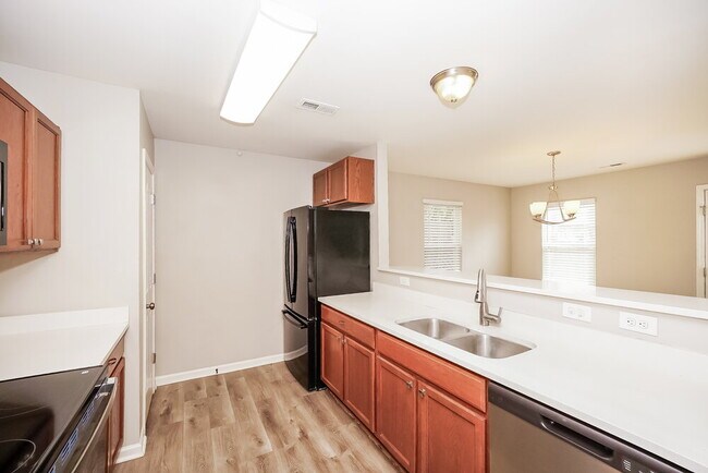 Building Photo - 4617 Esmeralda Drive