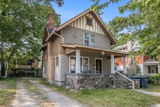 Building Photo - 852 Brookwood-