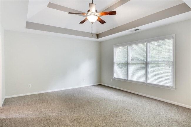 Building Photo - 51 Pine Way