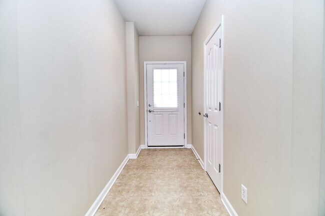 Building Photo - 2BD/2BA in Britton Falls - a Del Web Community!