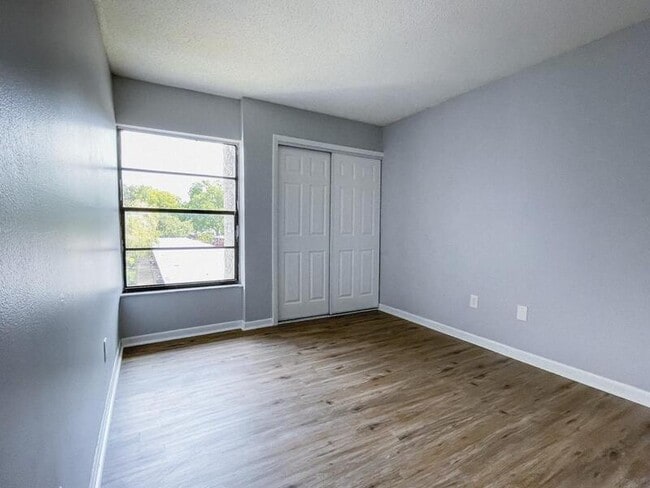 Building Photo - 5143 Puritan Cir