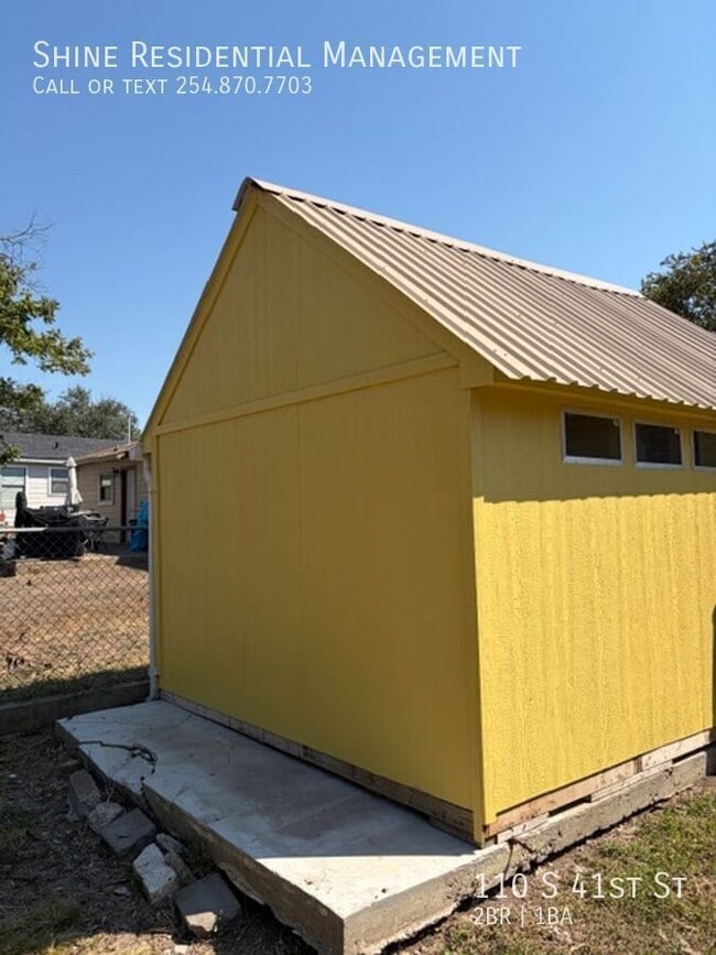 Building Photo - 110 S 41st St