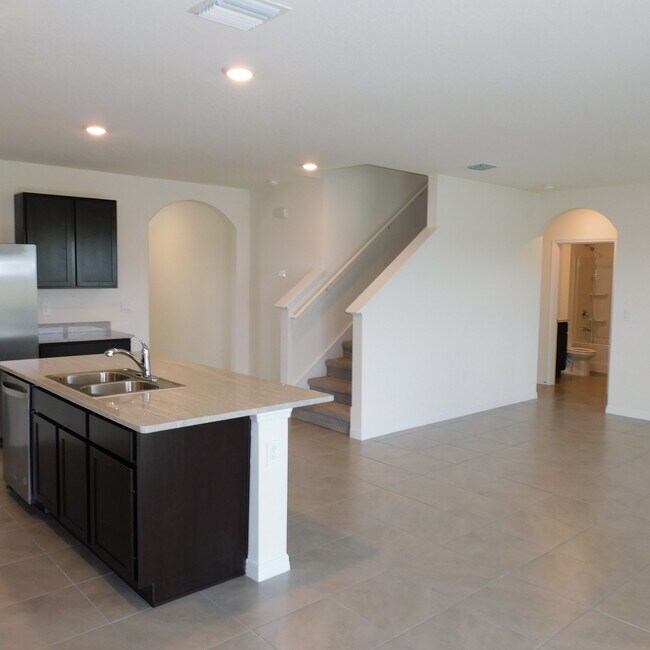 Building Photo - 17329 Reserva Dr