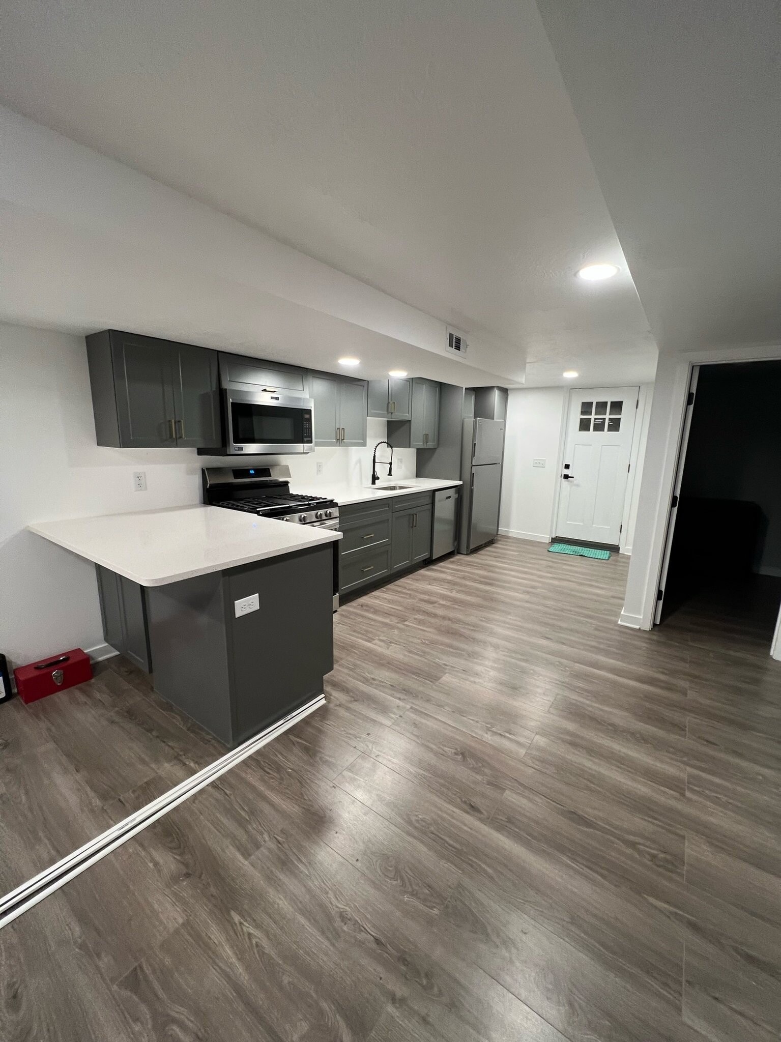 Building Photo - 2883 E Morningside Dr
