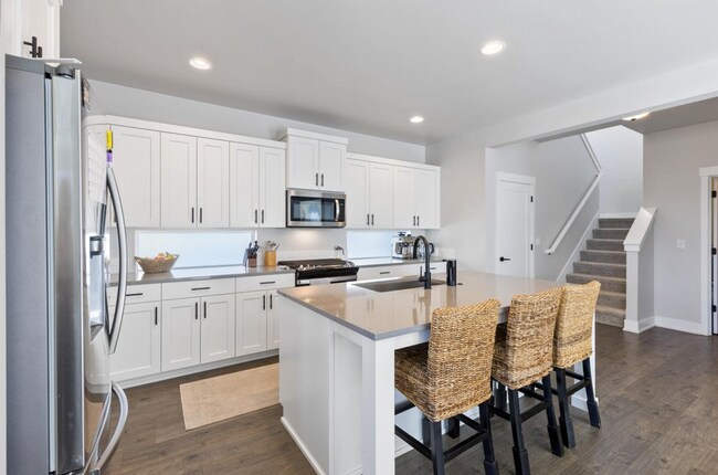 Building Photo - Beautiful 3-Bed Home in Petrosa with Resort-Style Amenities!