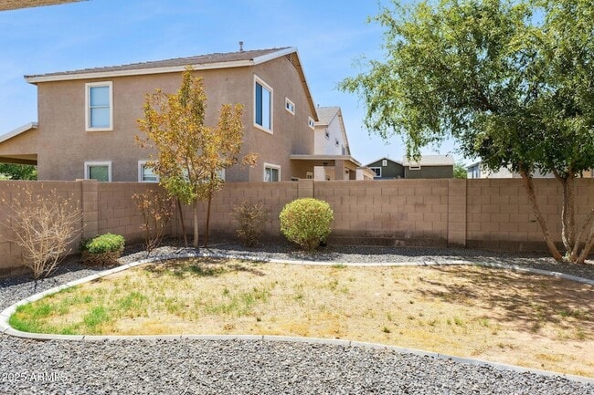 Building Photo - 1210 S 121st Dr