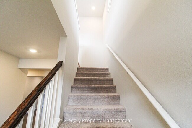 Building Photo - 21 181st St SE