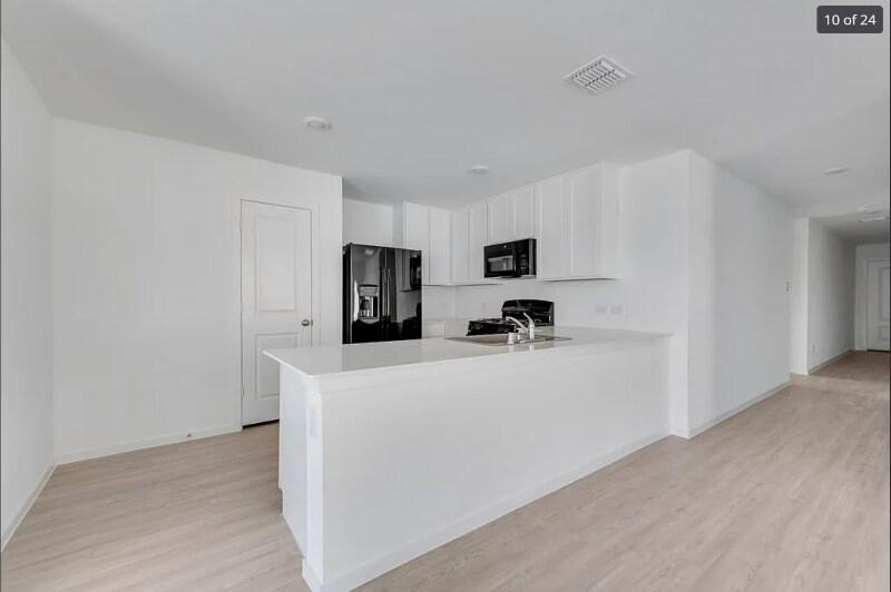 Building Photo - 11514 Gammon Ave