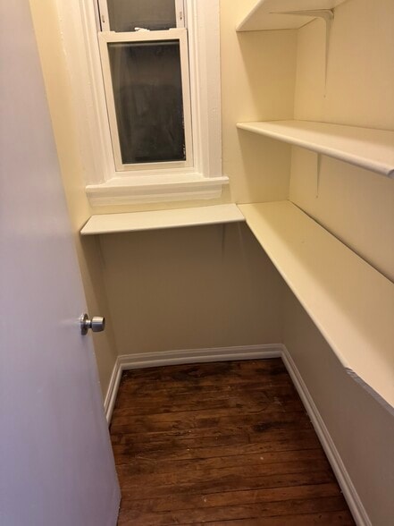 Building Photo - 2703 W Haddon Ave