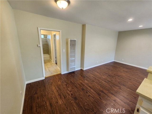 Building Photo - 7925 Vineland Ave