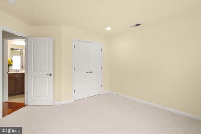 Building Photo - 24839 Somerby Dr