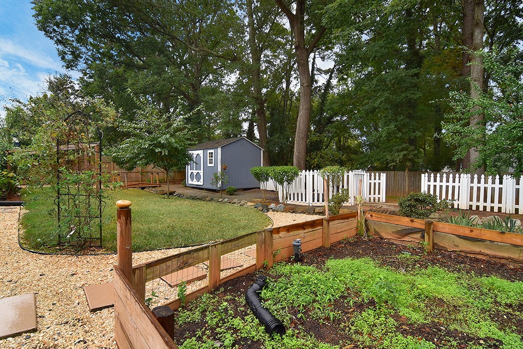 Building Photo - 16611 Glenfurness Dr