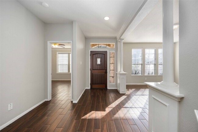 Building Photo - 3419 Crosby Landing