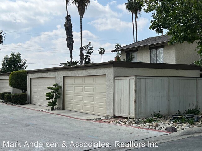 Building Photo - 3 br, 2.5 bath House - 1657 ASPEN VILLAGE WAY
