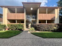 Building Photo - 7714 Renwick Dr